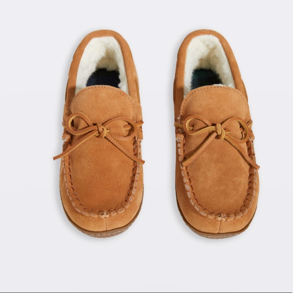 NIB! Vineyard Vines Boys Suede Slippers